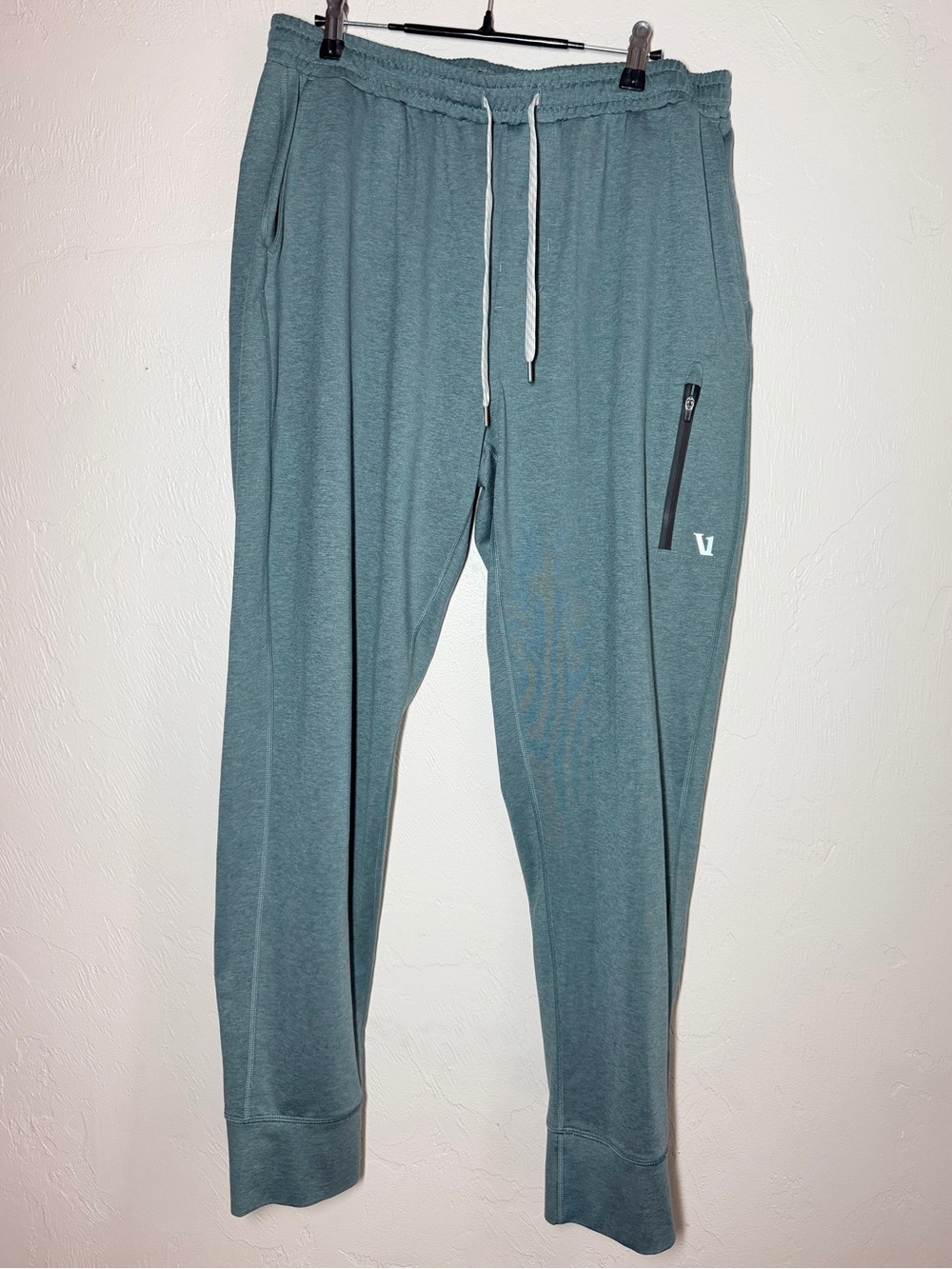 Vuori Men's Teal Green Performance Joggers